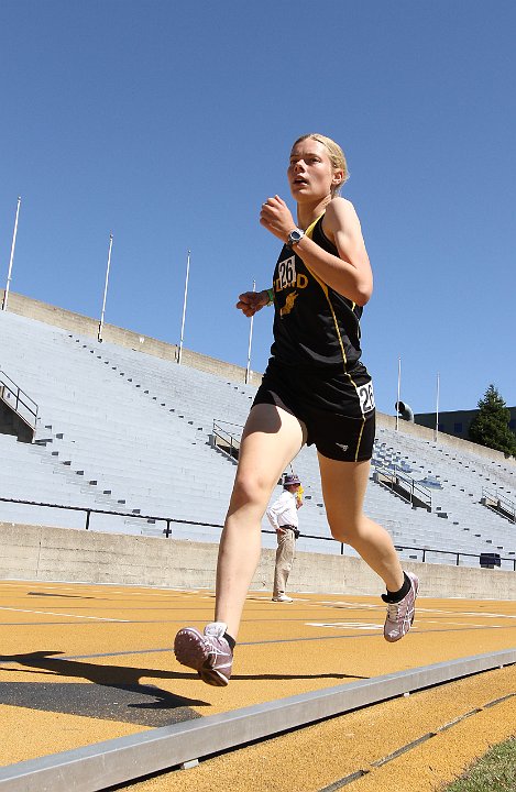 2010 NCS MOC-261.JPG - 2010 North Coast Section Meet of Champions, May 29, Edwards Stadium, Berkeley, CA.